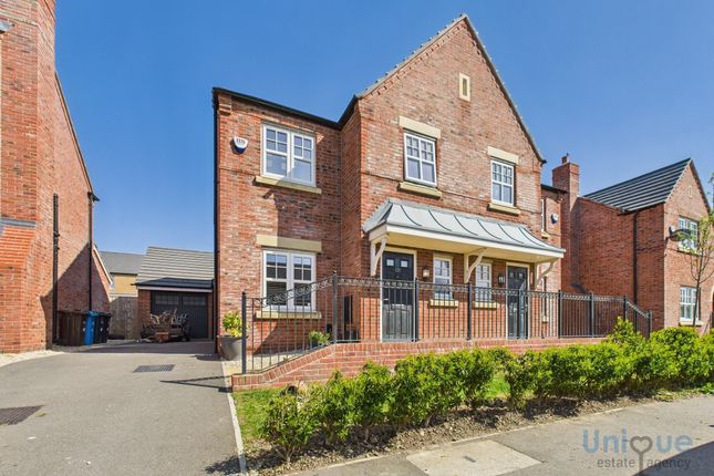 Shepherd Road,  Lytham St. Annes, FY8 3 bed semi