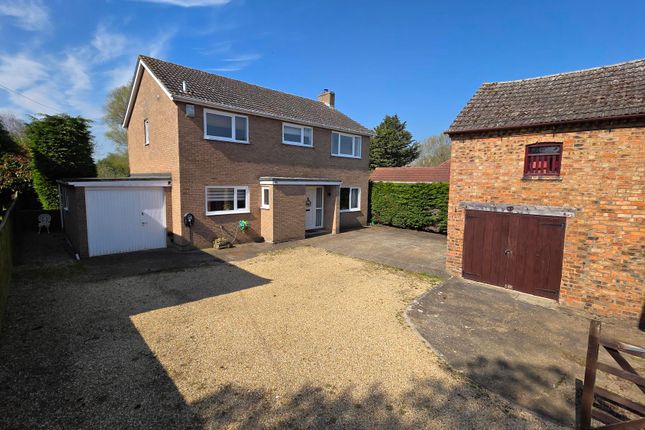 4 bed detached house