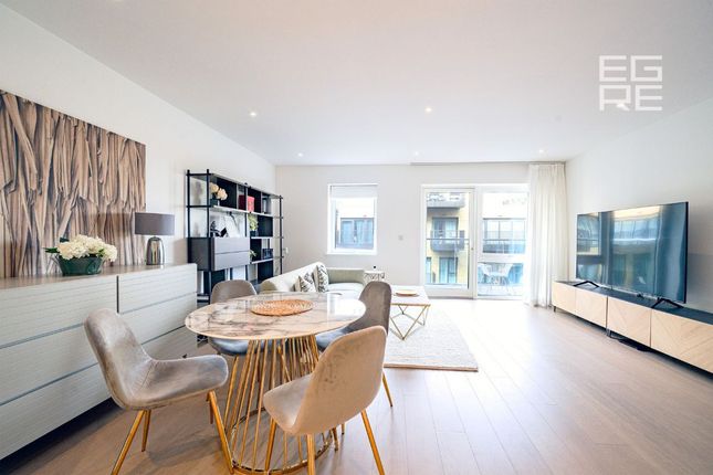 Faulkner House, London W6 2 bed flat for sale