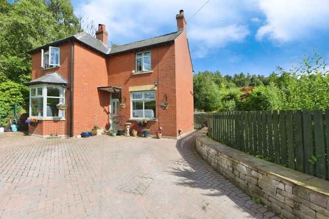 3 bed detached house