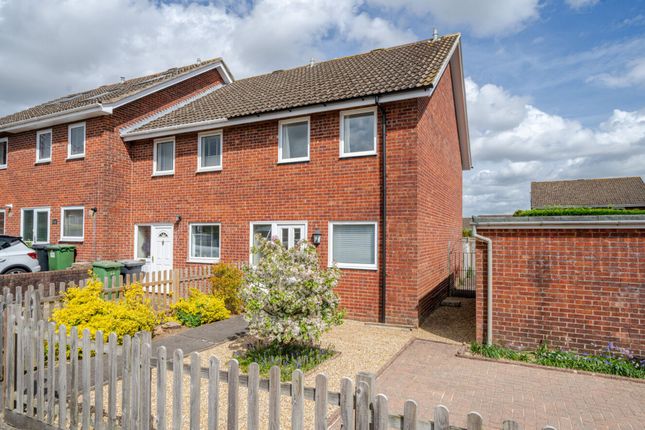 2 bedroom end of terrace house for sale