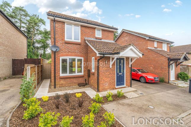 Hamilton Close, Swaffham 3 bed link detached house for sale