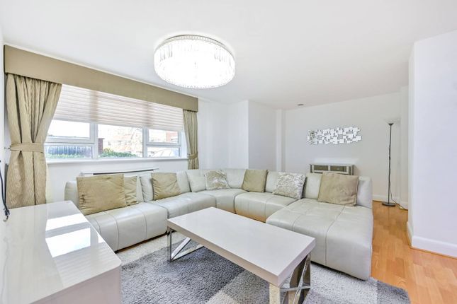 Mercury House, Park Royal, London, W5 3 bed flat for sale