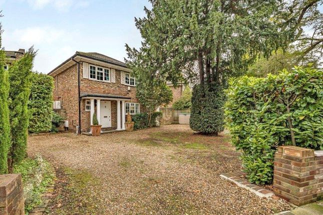 Broad Lane, Hampton 4 bed detached house for sale