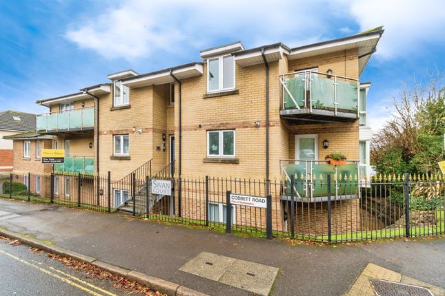 2 bed flat