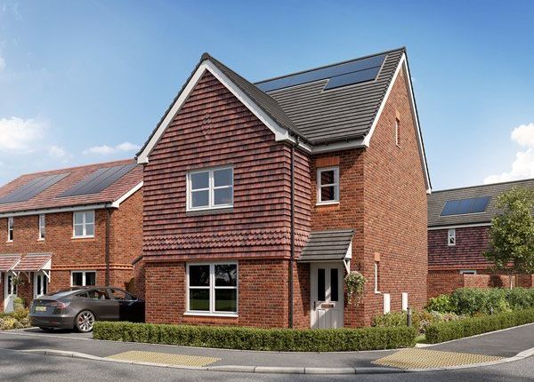 4 bed detached house