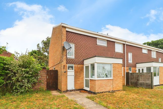 3 bed semi-detached house