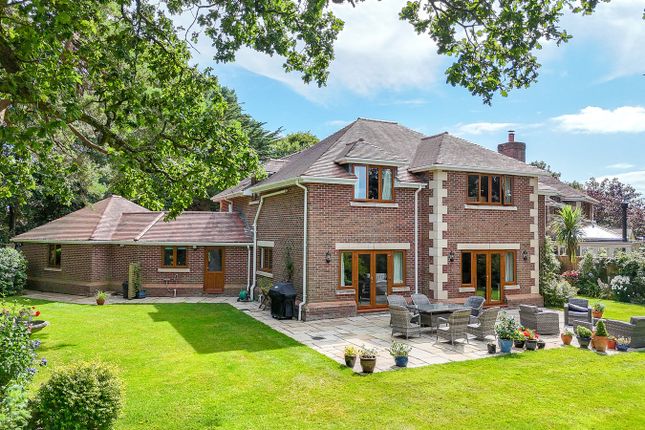 Hermitage Close, New Milton, BH25 4 bed detached house for sale
