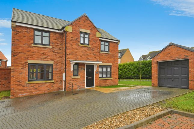 4 bed detached house