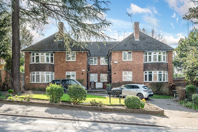 Upper Brighton Road, Surbiton KT6 2 bed maisonette for sale