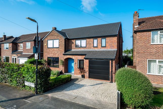 4 bed detached house