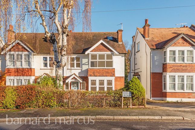 5 bedroom semi-detached house for sale