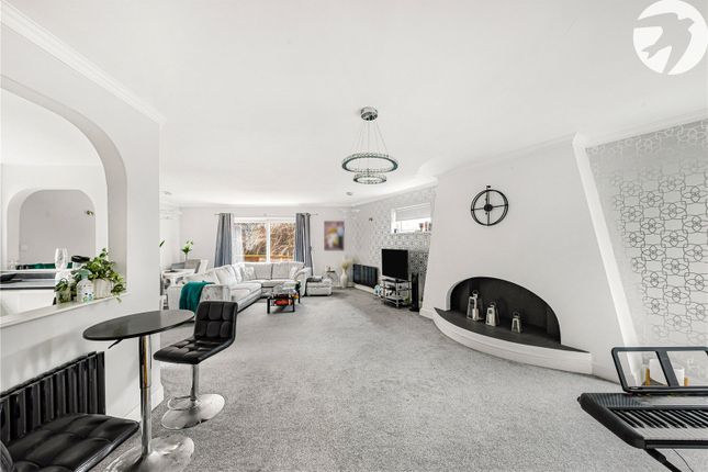 2 bed flat