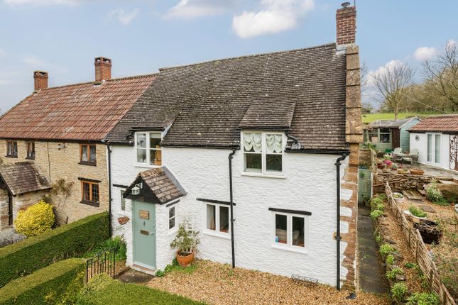 High Street, Hardington Mandeville... 3 bed semi