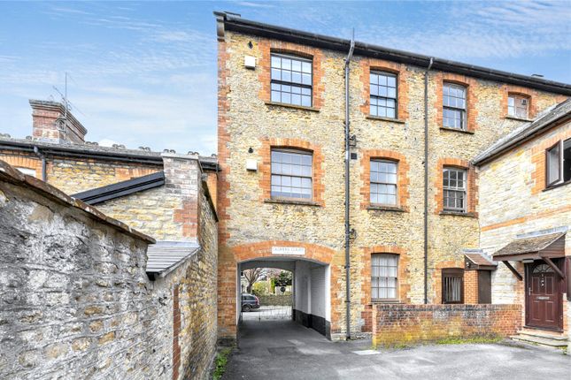 Glovers Close, Milborne Port... 2 bed apartment for sale