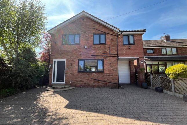 4 bed detached house