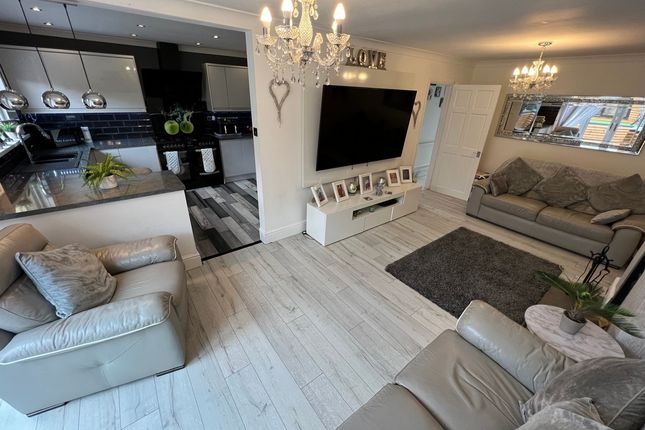 3 bedroom semi-detached bungalow for sale