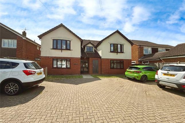 2 bed flat
