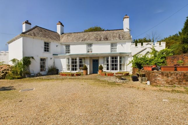 7 bedroom house for sale