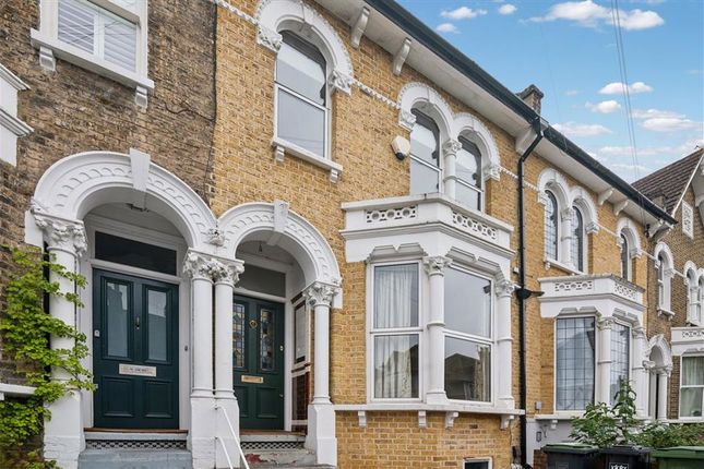 4 bed property