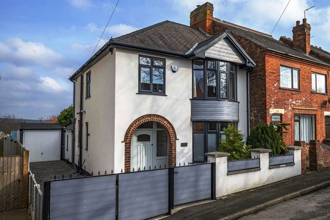 3 bed detached house