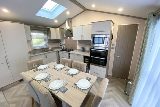 2 bed lodge