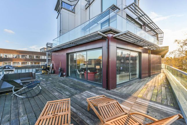 Stannary Street, Kennington, London... 2 bed flat for sale