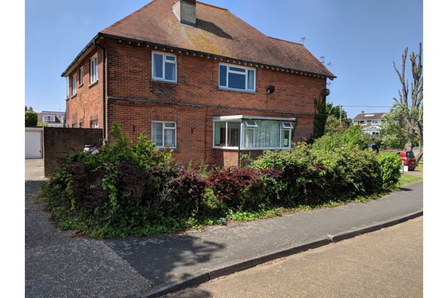 2 bed flat