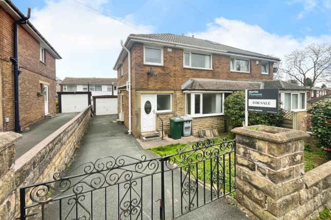 Cornfield Avenue, Huddersfield HD3 3 bed semi