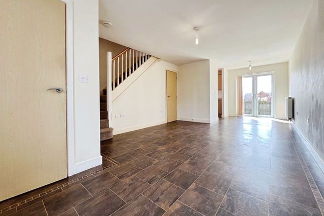 2 bedroom mews property for sale