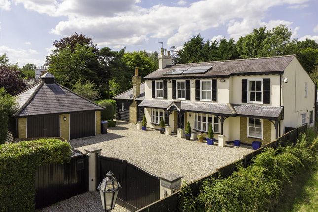 Tylers Causeway, Newgate Street... 4 bed detached house for sale