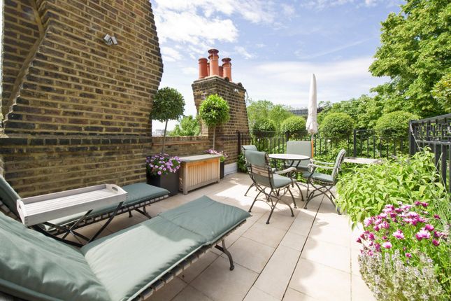 Ansdell Terrace, London 4 bed terraced house for sale