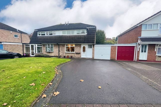 Gayfield Avenue, Brierley Hill DY5 3 bed semi