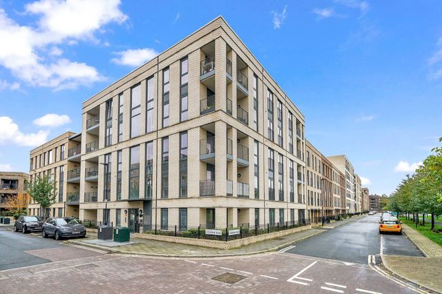 Eythorne Road, SW9, Oval, London, SW9 2 bed flat for sale