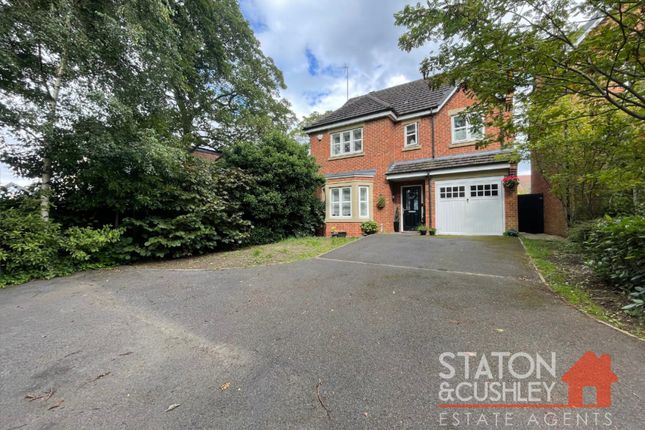 4 bed detached house