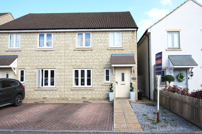 3 bedroom semi-detached house for sale