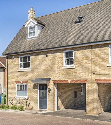 Days Meadow, Oakington CB24 3 bed townhouse for sale