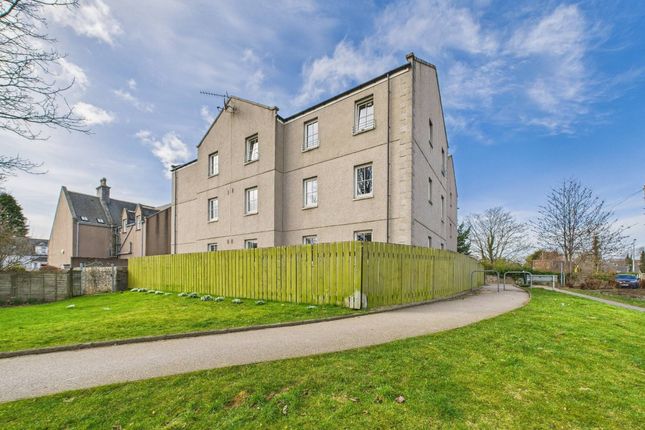Alford, AB33 2 bed flat for sale