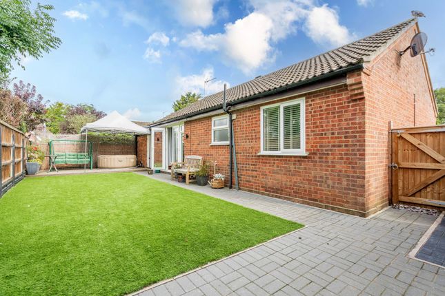 2 bed detached bungalow