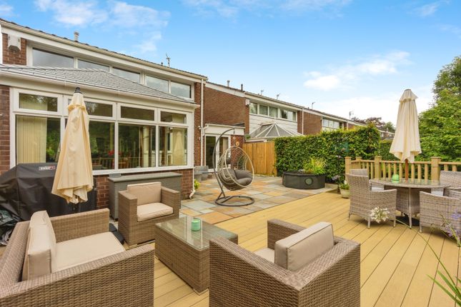 4 bedroom link detached house for sale