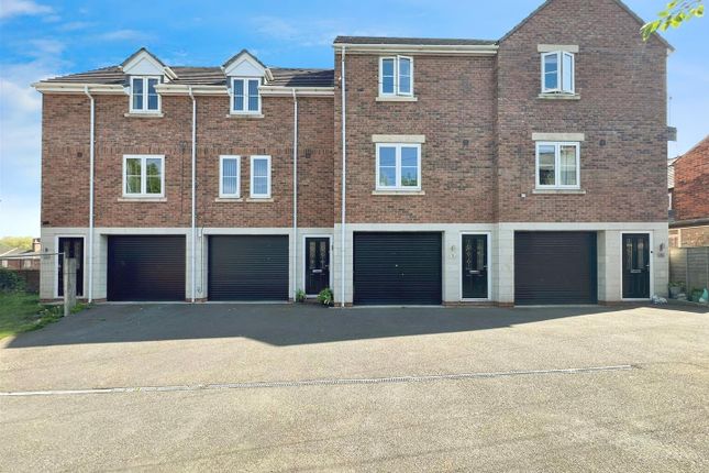 2 bed mews