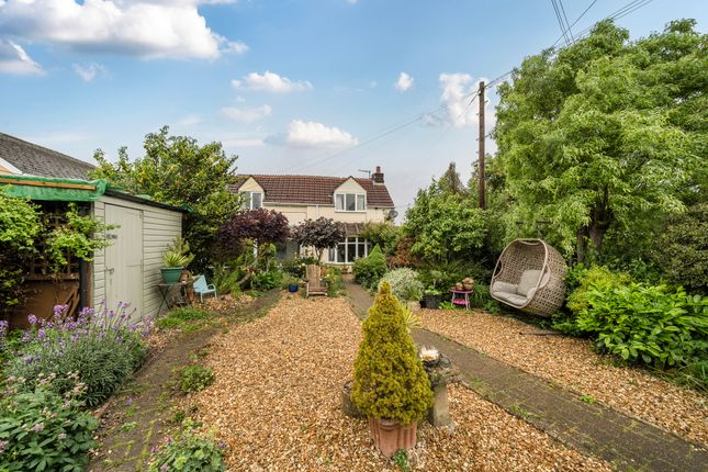 3 bed semi-detached house