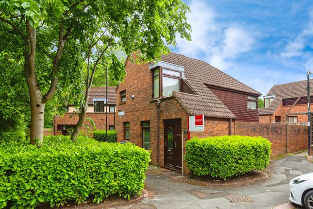 3 bed end terrace house