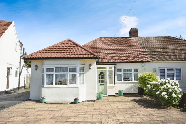 2 bedroom semi-detached bungalow for sale