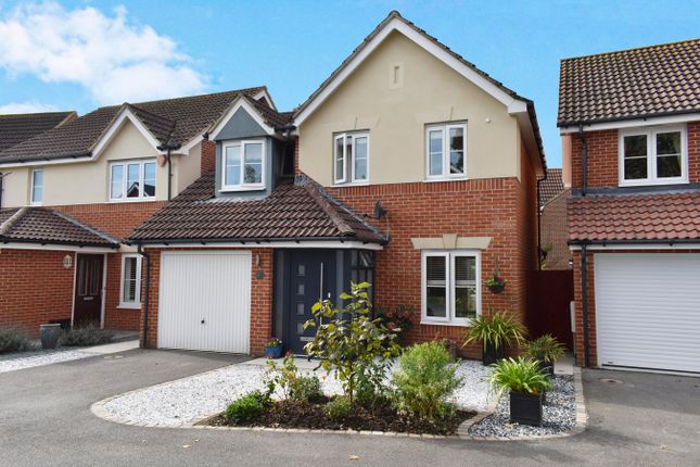 Princess Royal Close, Lymington, SO41 3 bed detached house for sale