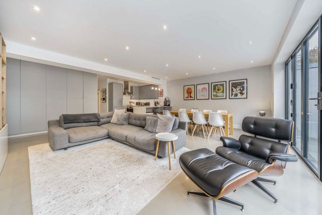 Tetherdown, London N10 3 bed flat for sale