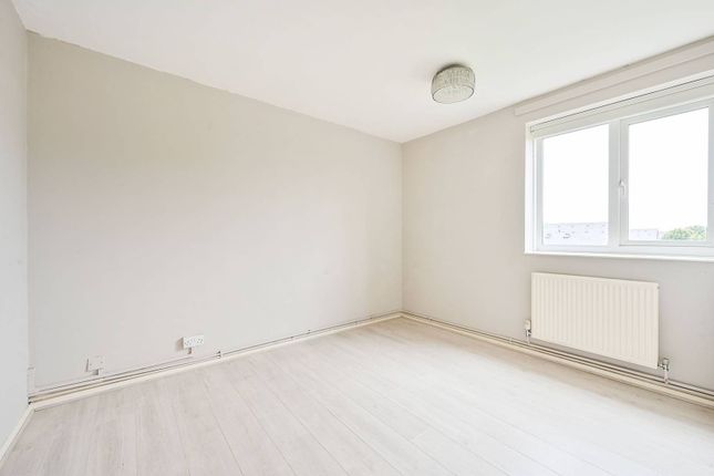 Goldhawk Road, Ravenscourt Park... 2 bed flat for sale