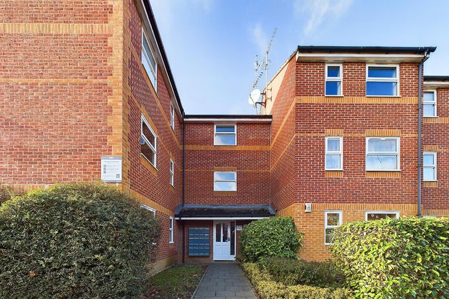 Massingberd Way, Tooting Bec 2 bed flat for sale