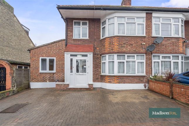6 bedroom semi-detached house for sale