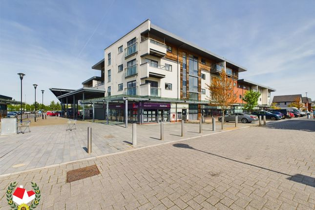 Whittle Way, Brockworth, GL3 2 bed flat for sale